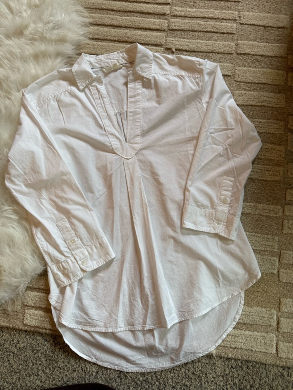 Anthropologie White V-Neck Cotton Tunic Blouse